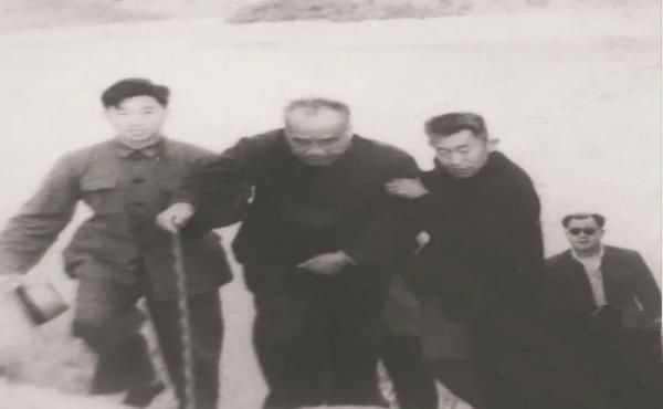 1983年朱老总的孙子被枪毙，康克清对此说：王子犯法，与庶民同罪